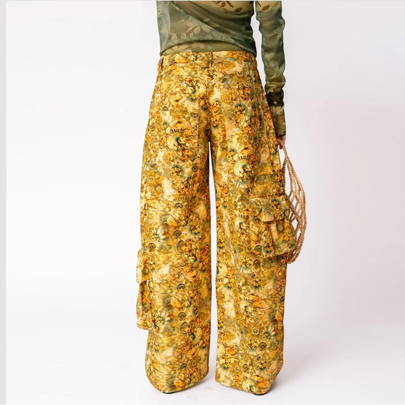 Collina Strada Lawn Cargo Pant - Picture 2 of 2